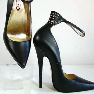 6ihf Black Ankle Strap Pump